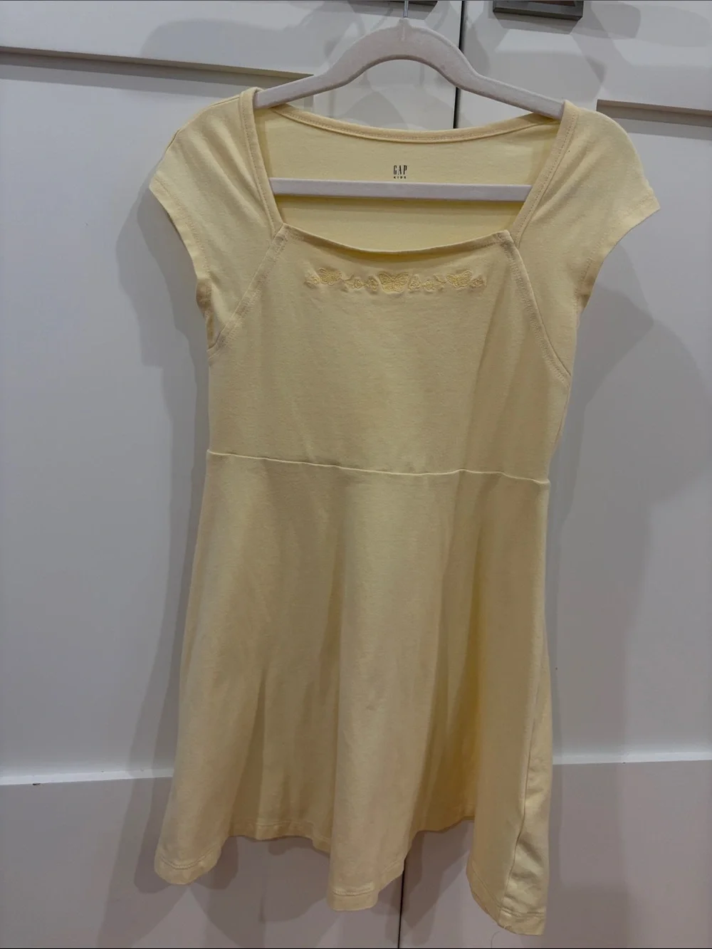 GAP Pale Yellow Scoop Neck Cap Sleeve Swing Dress